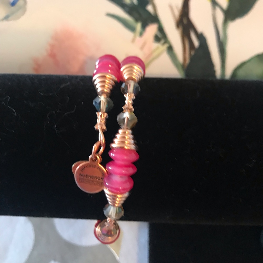 ALEX & ANI bracelet 🌸🌷🌷